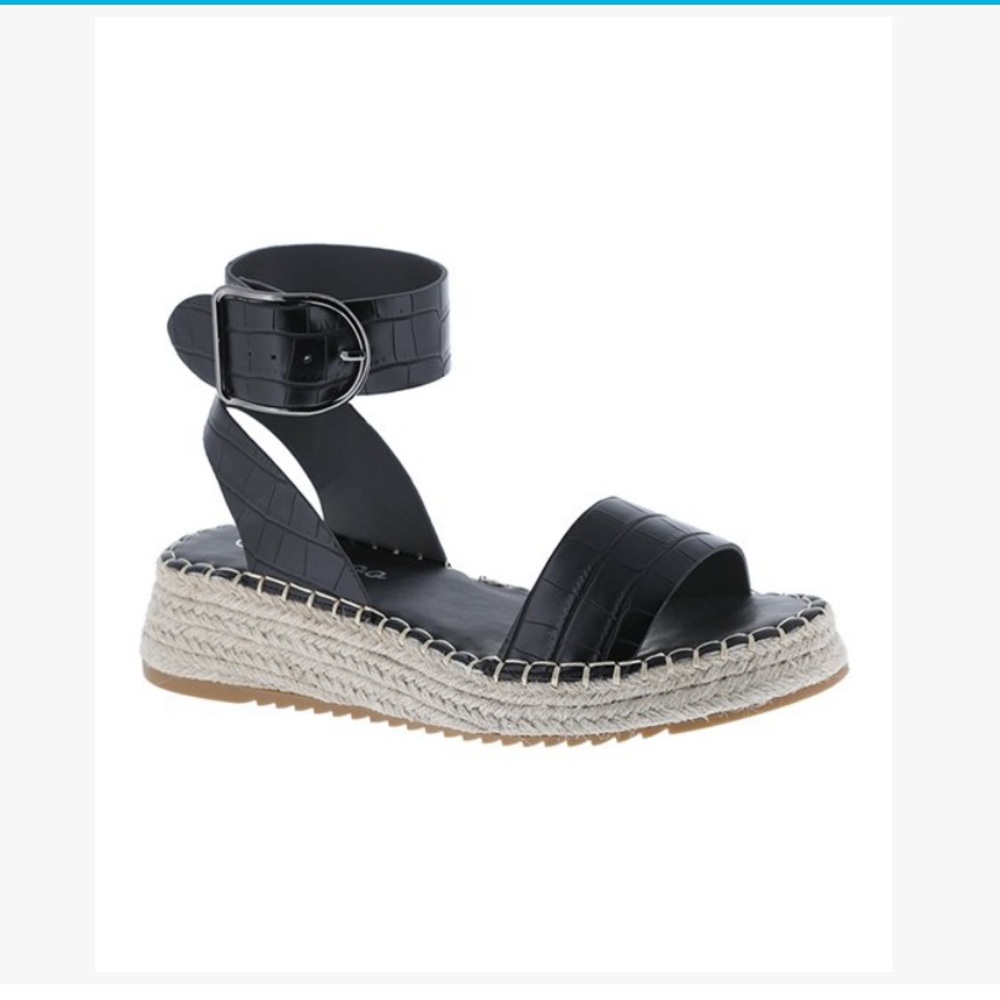 Black platform sandals. 2” platform. Ankle buckle strap.